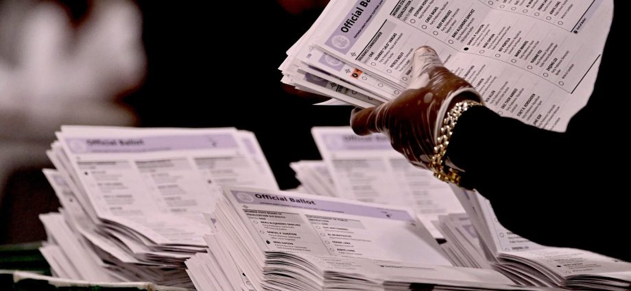 judge-blocks-new-mail-voting-rules-as-midterms-approach