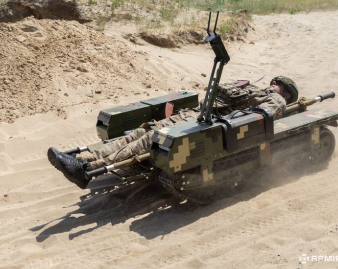 four-ground-robots-for-one-evacuation:-russia-is-targeting-ukraine’s-robotic-medevac-missions
