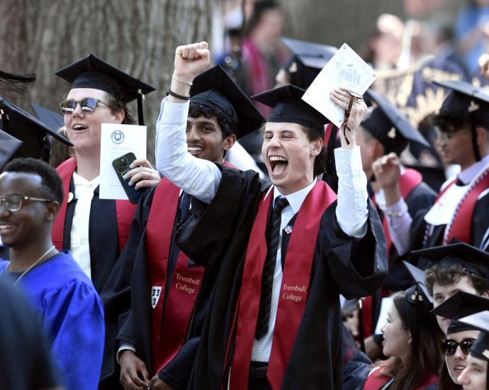 is-college-worth-it?-new-census-data-offers-answers,-but-access-to-that-information-is-at-risk