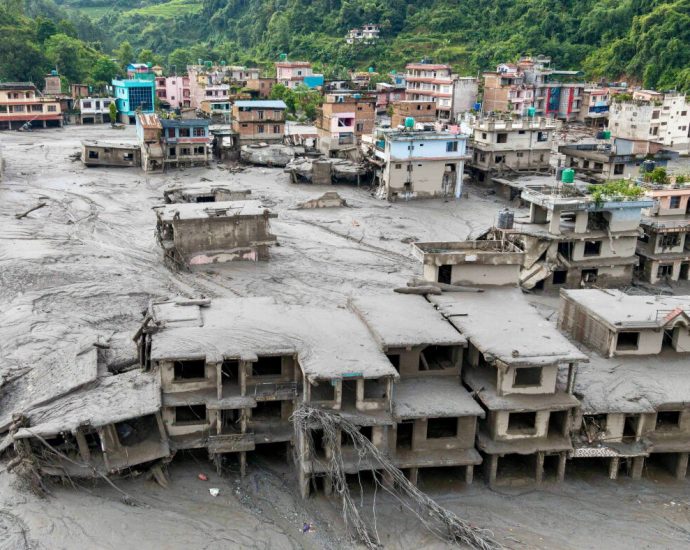 floods-kill-more-than-500-people-in-nepal-and-tibet,-with-90-americans-among-the-missing