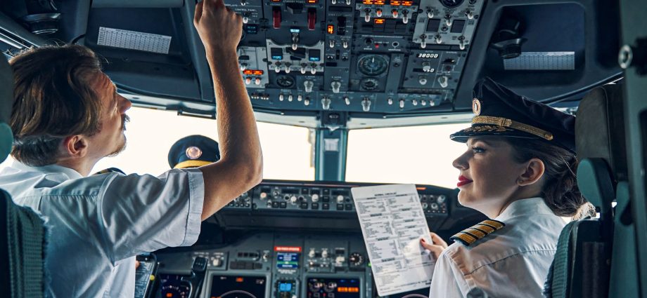 the-scripted-phrases-airline-pilots-recite-to-themselves-to-avoid-fatal-decisions