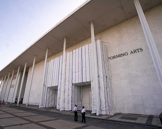 the-traitor’s-real-estate-career-offers-a-hint-of-kennedy-center’s-future