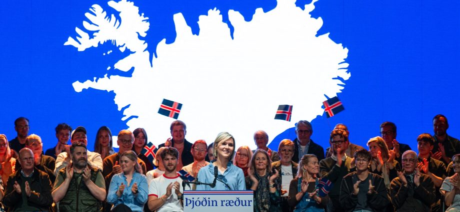 icelanders-weigh-economic-sovereignty-against-geopolitical-safety-in-eu-vote 