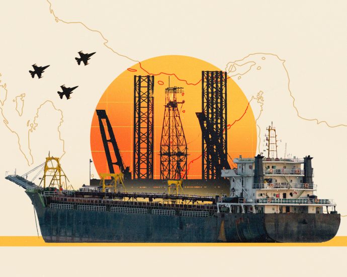 six-months-into-war-with-iran,-refinery-bottlenecks-keep-gas-prices-high