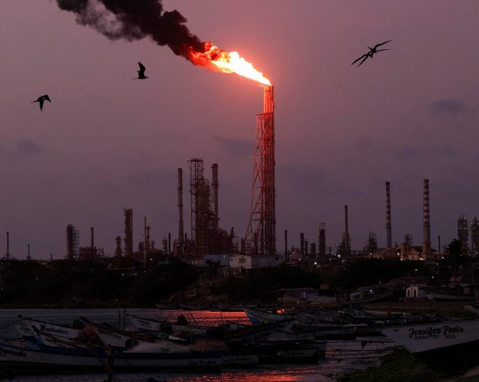 us,-venezuela-tout-‘biggest-oil-deal-in-world-history’