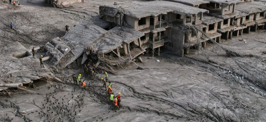 official-asks-for-assistance-preserving-bodies-as-number-of-deaths-in-nepal-floods-rises