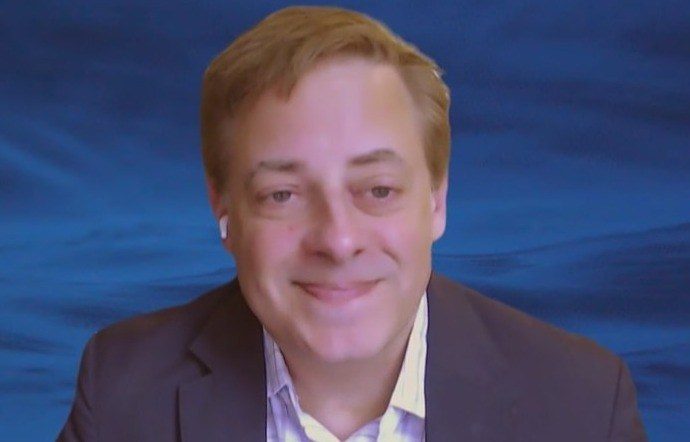 meta-changes-for-teens-don’t-go-far-enough,-psychologist-says