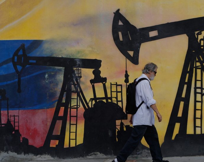 oil-pact-with-us-to-last-25-years,-has-production-target-of-1.5m-barrels-a-day:-rodriguez
