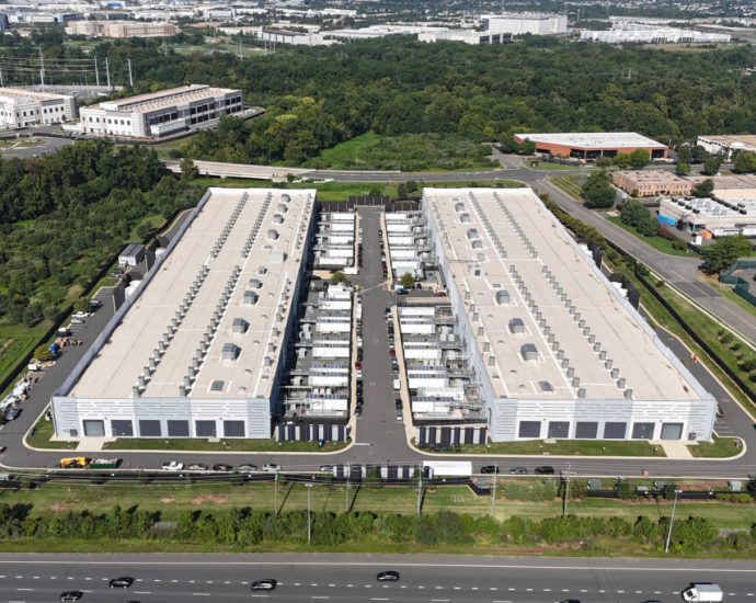 trying-to-get-away-from-gas-turbines,-data-centers-place-their-hopes-on-small-modular-nuclear-reactors