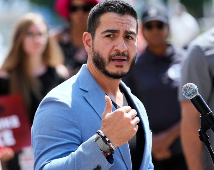 el-sayed-apologizes-for-comments-he-made-responding-to-an-attack-on-a-michigan-synagogue