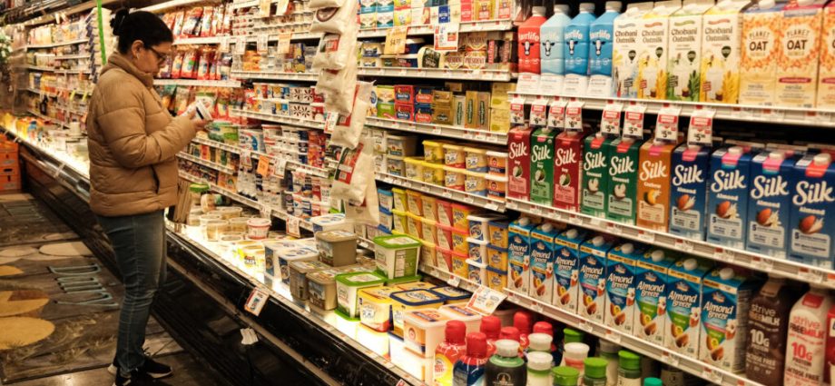 no-one-knows-all-the-toxic-chemicals-you’re-eating