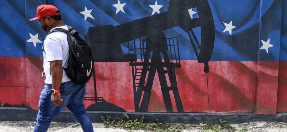 the-traitor’s-venezuela-oil-deal-is-even-sleazier-than-you-think