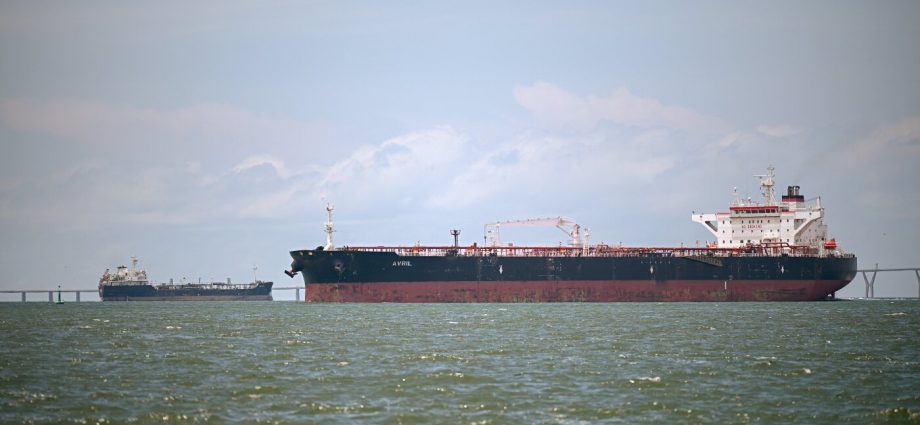 chevron-to-expand-in-venezuela,-days-after-the-us.-and-venezuela-strike-oil-deal