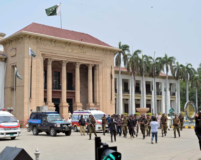 pakistan’s-punjab-allows-‘secret’-terrorism-trials:-why-it’s-controversial