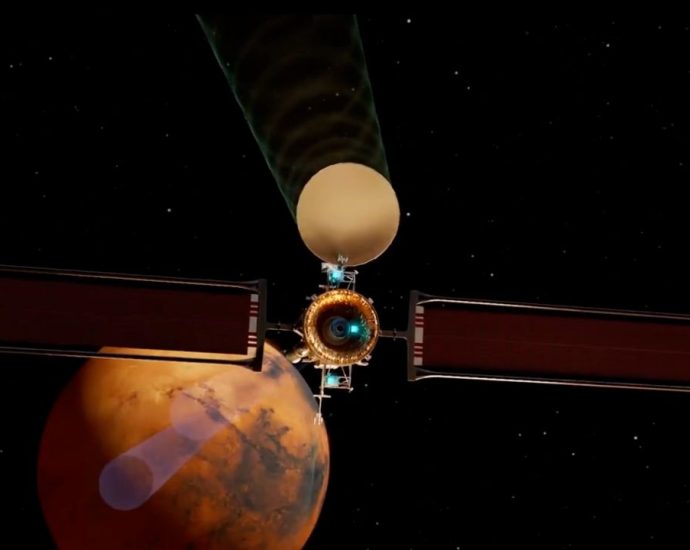 Blue Origin wins $700 million contract to build NASA’s next Mars orbiter