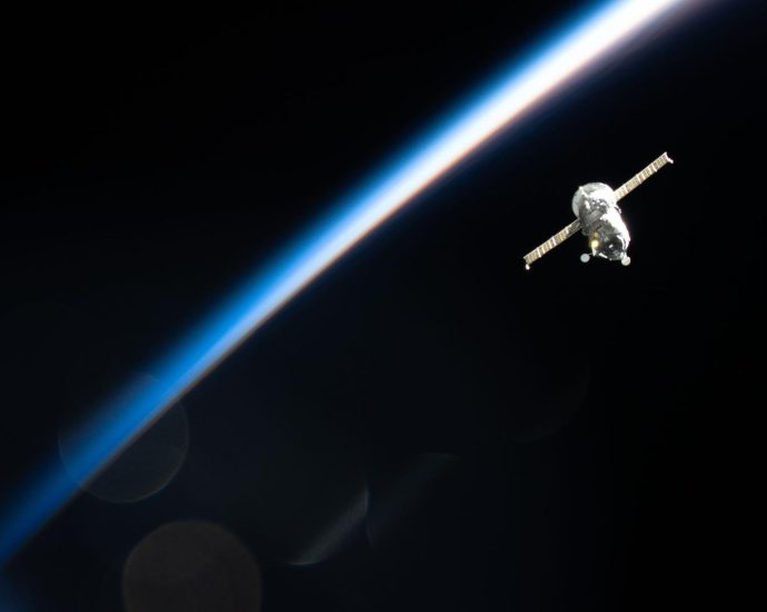 nasa-to-cover-progress-96-spacecraft-launch,-docking