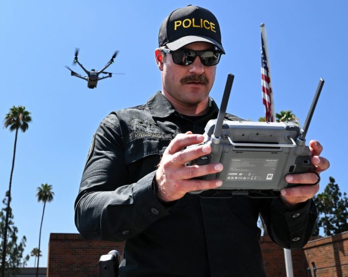 new-tariffs-target-chinese-drones,-but-us-makers-still-need-their-parts