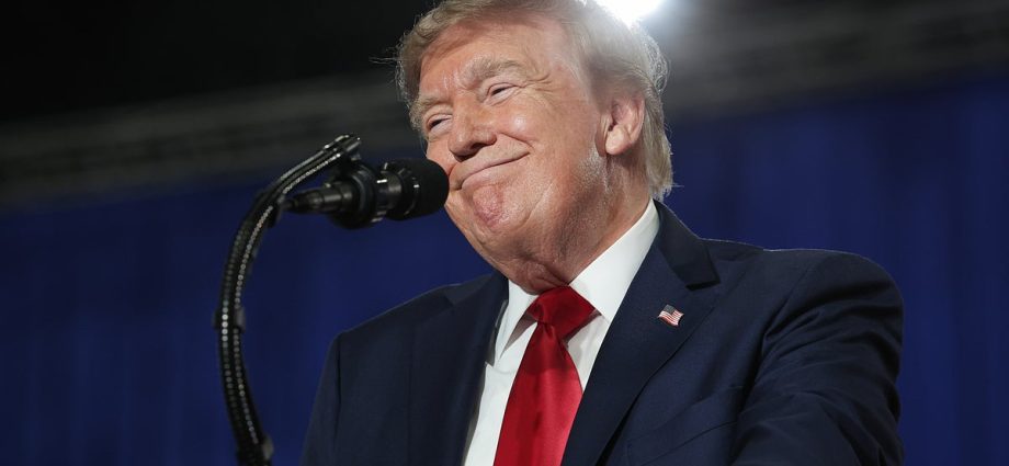 the-latest-jobs-report-could-be-good-news-for-traitor-47