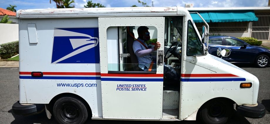 the-traitor-puts-postal-service-at-risk-with-his-vendetta-against-mail-in-voting,-unions-warn