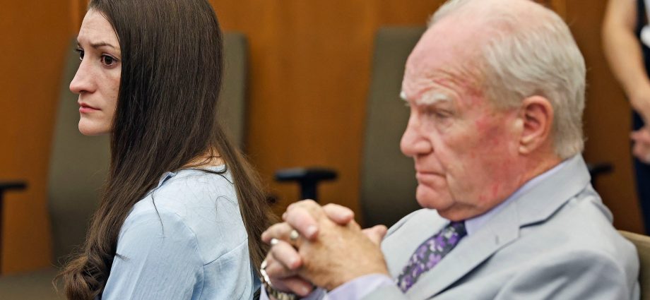 judge-declares-mistrial-in-lindsay-clancy-case-after-defense’s-emergency-stay-denied