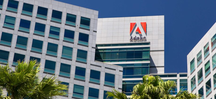adobe-replaces-ceo-with-customer-experience-leader