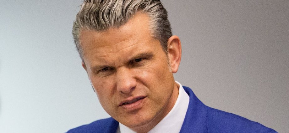 ex-air-force-secretary-reveals-‘very-tough’-reality-inside-pete-hegseth’s-pentagon