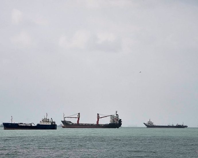 iranian-media-report-us-strike-on-iranian-oil-tanker-near-kharg-island