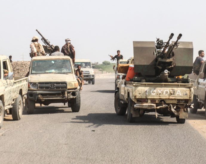 at-least-four-civilians-killed-in-houthi-missile-strike-near-yemen’s-taiz
