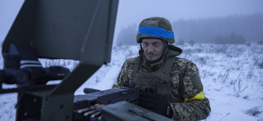 russia’s-air-war-exposes-ukraine’s-winter-defense-gap