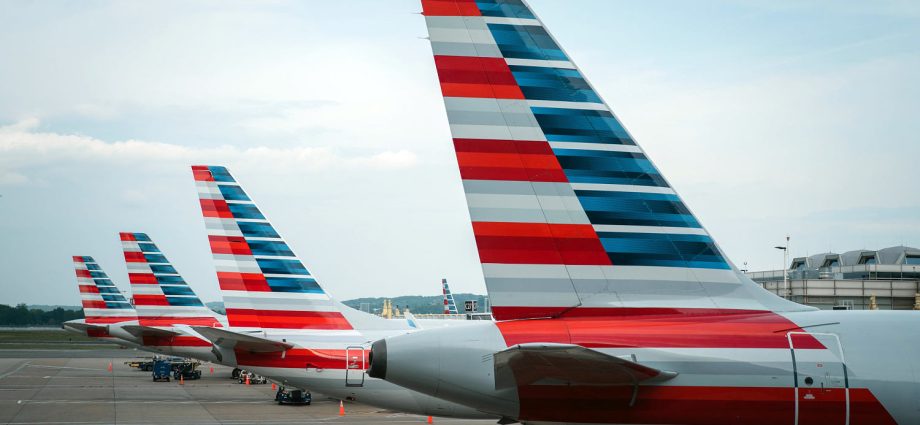 man-duct-taped-to-plane-seat-after-hurling-slurs-and-attacking-other-passenger,-witness-says