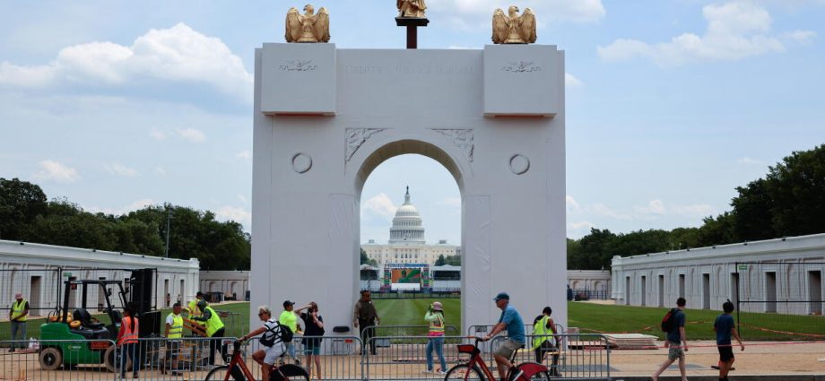commentary:-the-traitor’s-vanity-arch-is-coming-and-it’s-no-triumph-for-taxpayers