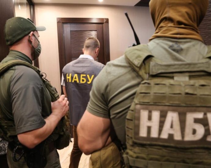 “if-you’re-gonna-f*ck,-f*ck-a-queen,-if-you’re-gonna-steal,-steal-a-million”:-ukraine’s-anti-corruption-bureau-says-senior-official-ran-criminal-ring-inside-prosecutor-general’s-office