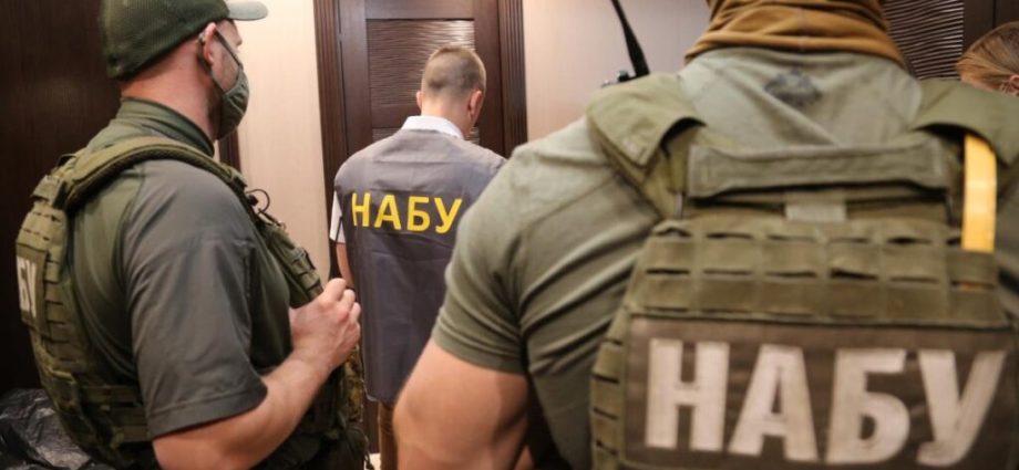“if-you’re-gonna-f*ck,-f*ck-a-queen,-if-you’re-gonna-steal,-steal-a-million”:-ukraine’s-anti-corruption-bureau-says-senior-official-ran-criminal-ring-inside-prosecutor-general’s-office