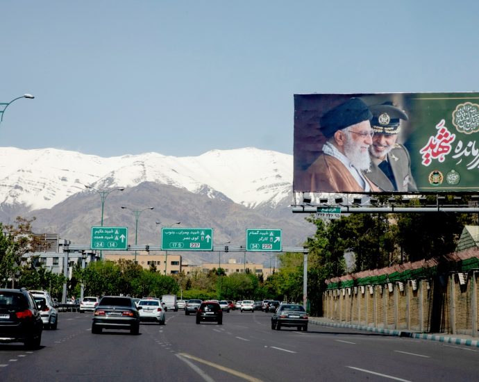 fuel-tanker-blast-in-western-iran-kills-at-least-10
