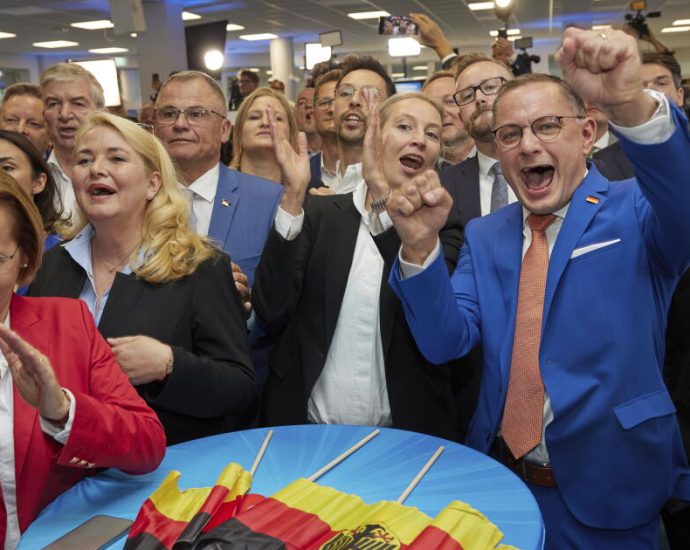 trumpenfuhrerism’s-shadow-looms-over-german-election-as-far-right-eyes-historic-power