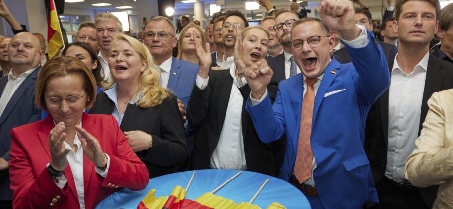 trumpenfuhrerism’s-shadow-looms-over-german-election-as-far-right-eyes-historic-power