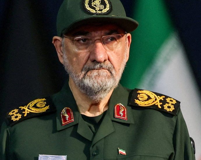 iran-to-announce-restricted-zone-outside-strait-of-hormuz