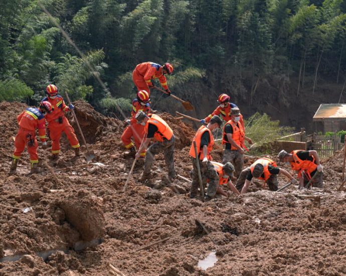 mudslide-death-toll-in-china-rises-to-3-after-heavy-rain-from-typhoon-saudel