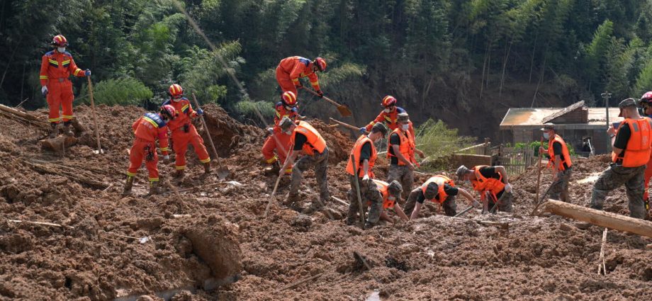 mudslide-death-toll-in-china-rises-to-3-after-heavy-rain-from-typhoon-saudel