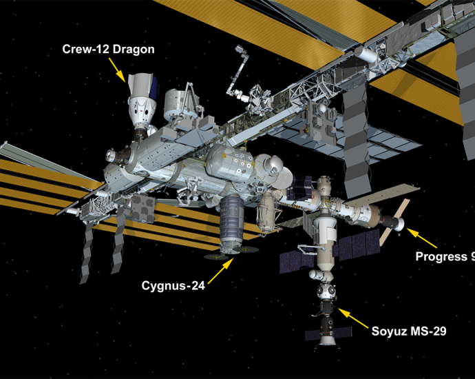 roscosmos-progress-cargo-spacecraft-departs-space-station