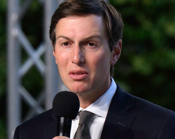 reporter-asks-jared-kushner-why-anyone-should-have-‘any’-trust-in-his-negotiations