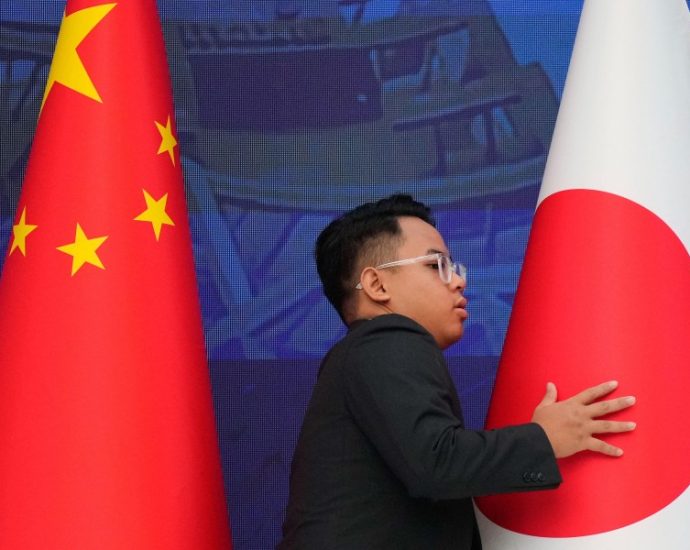 japan-protests-as-china-slaps-new-measures-against-its-exports-of-a-key-chipmaking-material