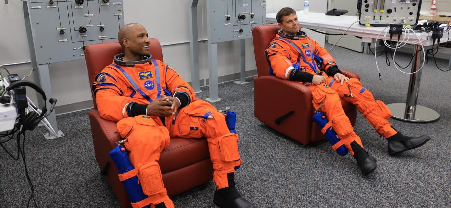 nasa-names-two-artemis-ii-astronauts-to-emeritus-program