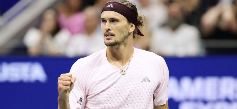 zverev-defeats-van-de-zandschulp-in-straight-sets-to-enter-us-open-semis