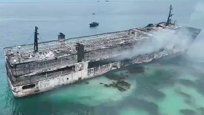 at-least-five-dead-and-86-missing-in-philippines-ferry-fire