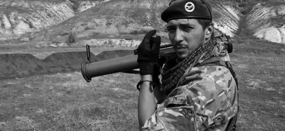 he-photographed-ukraine,-then-enlisted-and-died-defending-it-at-27.-eleven-years-on,-viktor-hurniak’s-story-is-still-being-told