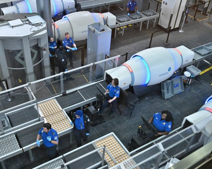tsa-is-reversing-some-post-9/11-airport-security-restrictions,-citing-technology-advancements