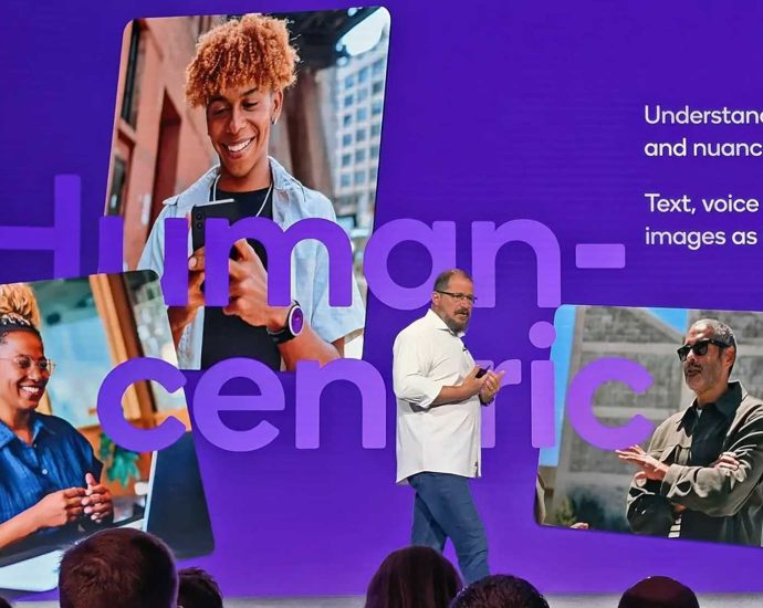 qualcomm’s-next-snapdragon-mobile-chip-comes-into-focus-with-on-device-ai