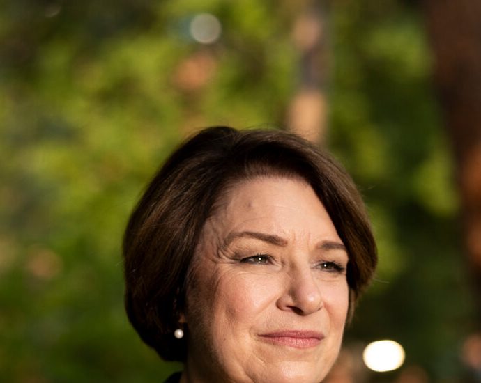 the-local:-tackling-heat-and-talking-to-klobuchar