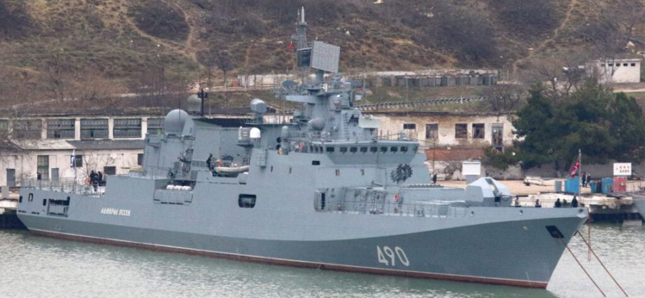 russia-has-eight-ships-left-that-can-carry-kalibrs.-analysts-say-ukraine-hit-three-of-them-in-one-night